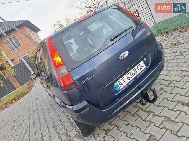 Синий Форд Фьюжн, объемом двигателя 1.4 л и пробегом 227 тыс. км за 3000 $, фото 5 на Automoto.ua