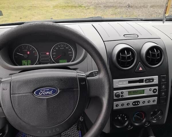 Синій Форд Фьюжен, об'ємом двигуна 1.39 л та пробігом 200 тис. км за 4200 $, фото 12 на Automoto.ua