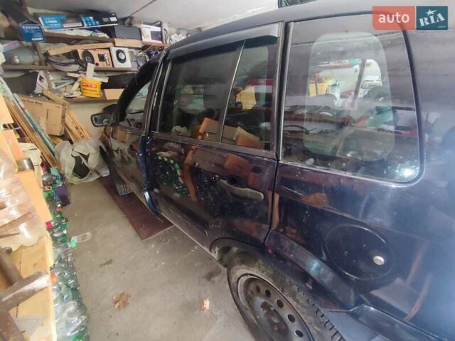 Синій Форд Фьюжен, об'ємом двигуна 1.6 л та пробігом 243 тис. км за 1700 $, фото 2 на Automoto.ua