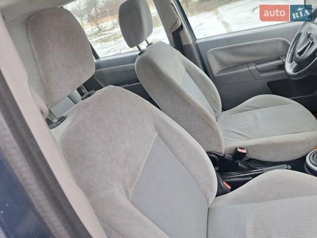 Синій Форд Фьюжен, об'ємом двигуна 1.4 л та пробігом 227 тис. км за 2700 $, фото 28 на Automoto.ua