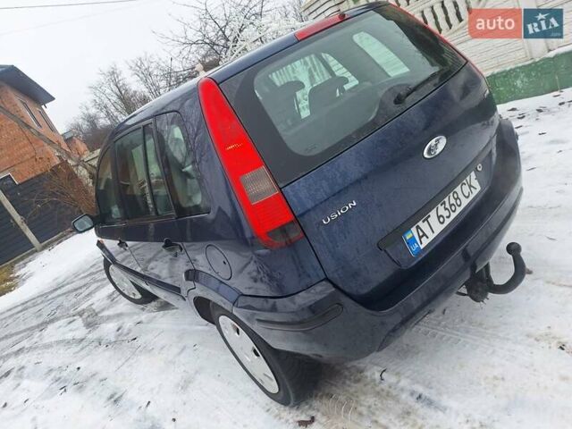 Синій Форд Фьюжен, об'ємом двигуна 1.4 л та пробігом 227 тис. км за 2700 $, фото 6 на Automoto.ua