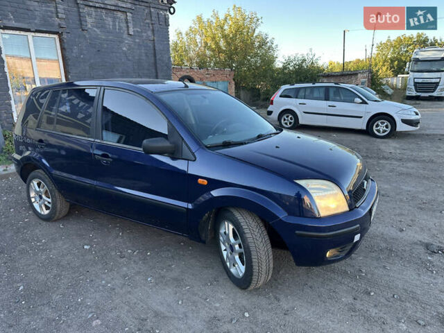 Синий Форд Фьюжн, объемом двигателя 1.6 л и пробегом 236 тыс. км за 4950 $, фото 26 на Automoto.ua
