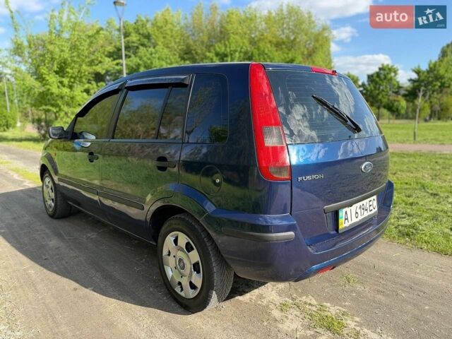 Синий Форд Фьюжн, объемом двигателя 1.6 л и пробегом 240 тыс. км за 3500 $, фото 20 на Automoto.ua
