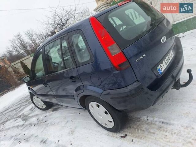 Синій Форд Фьюжен, об'ємом двигуна 1.4 л та пробігом 227 тис. км за 2700 $, фото 5 на Automoto.ua