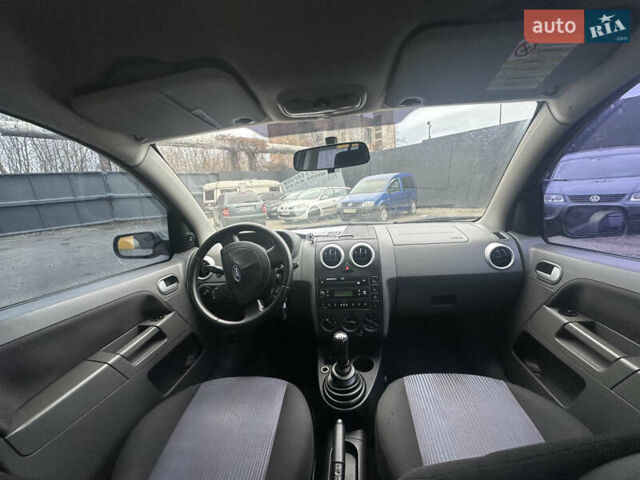 Синий Форд Фьюжн, объемом двигателя 1.6 л и пробегом 302 тыс. км за 4100 $, фото 34 на Automoto.ua