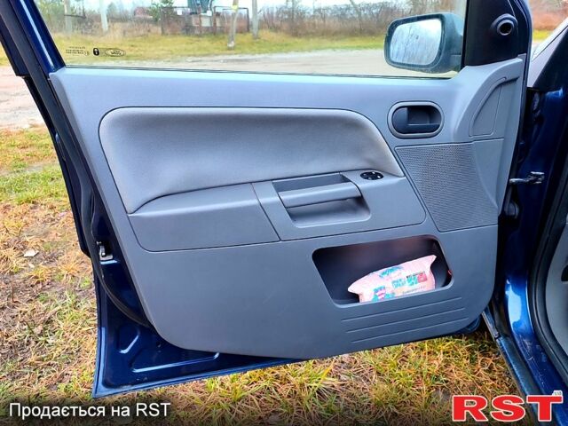 Синій Форд Фьюжен, об'ємом двигуна 1.6 л та пробігом 158 тис. км за 4550 $, фото 13 на Automoto.ua