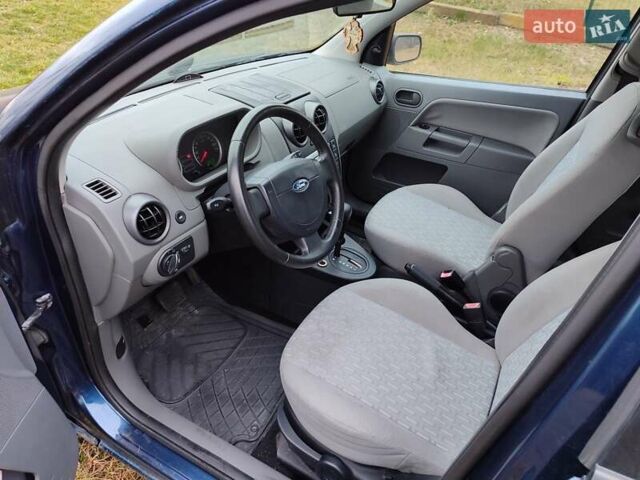 Синій Форд Фьюжен, об'ємом двигуна 1.6 л та пробігом 159 тис. км за 4500 $, фото 3 на Automoto.ua