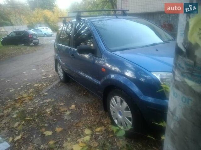Синій Форд Фьюжен, об'ємом двигуна 1.4 л та пробігом 306 тис. км за 4600 $, фото 4 на Automoto.ua