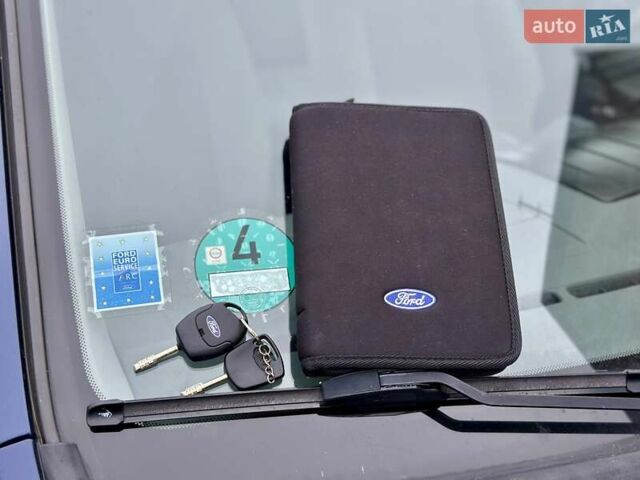 Синий Форд Фьюжн, объемом двигателя 0 л и пробегом 235 тыс. км за 5699 $, фото 42 на Automoto.ua