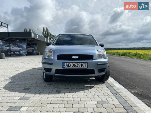 Синий Форд Фьюжн, объемом двигателя 1.4 л и пробегом 219 тыс. км за 3950 $, фото 3 на Automoto.ua