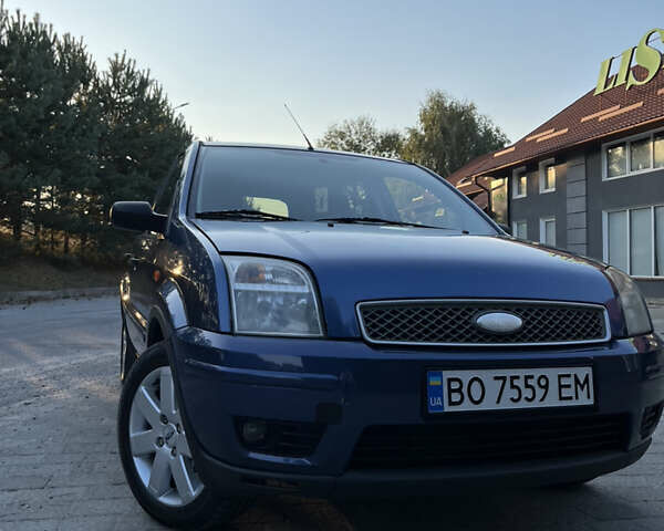 Синий Форд Фьюжн, объемом двигателя 1.6 л и пробегом 269 тыс. км за 6150 $, фото 4 на Automoto.ua