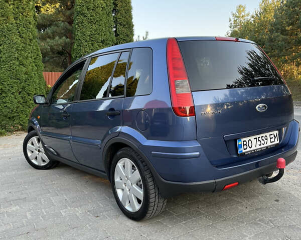 Синий Форд Фьюжн, объемом двигателя 1.6 л и пробегом 269 тыс. км за 6150 $, фото 18 на Automoto.ua