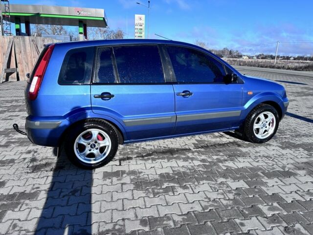 Синій Форд Фьюжен, об'ємом двигуна 1.4 л та пробігом 191 тис. км за 5300 $, фото 3 на Automoto.ua