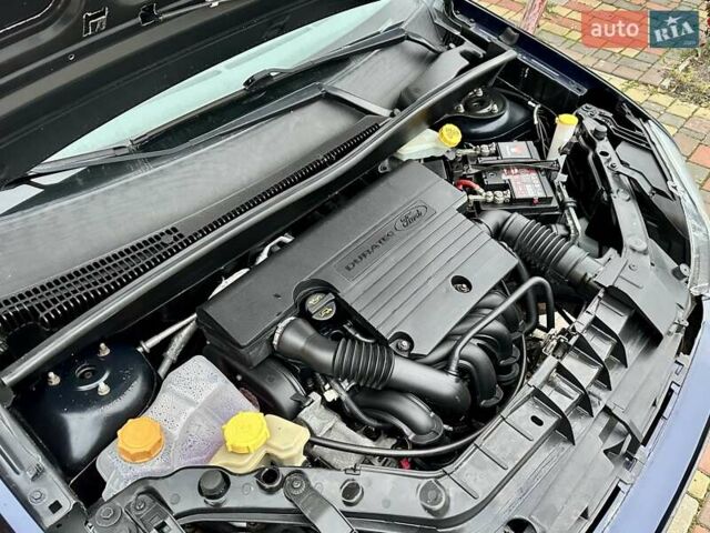 Синий Форд Фьюжн, объемом двигателя 0 л и пробегом 235 тыс. км за 5699 $, фото 39 на Automoto.ua