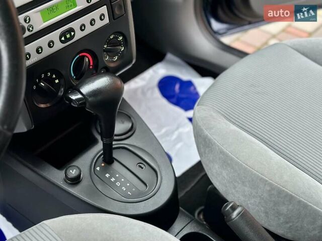 Синий Форд Фьюжн, объемом двигателя 0 л и пробегом 235 тыс. км за 5699 $, фото 20 на Automoto.ua