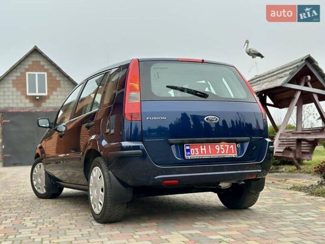 Синий Форд Фьюжн, объемом двигателя 0 л и пробегом 235 тыс. км за 5699 $, фото 9 на Automoto.ua