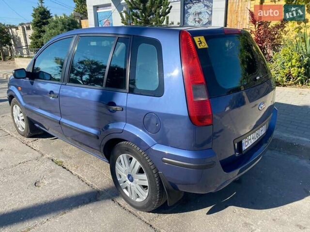 Синій Форд Фьюжен, об'ємом двигуна 1.6 л та пробігом 180 тис. км за 5000 $, фото 5 на Automoto.ua