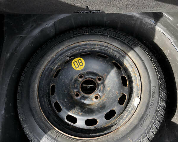Синій Форд Фьюжен, об'ємом двигуна 1.6 л та пробігом 326 тис. км за 4500 $, фото 15 на Automoto.ua