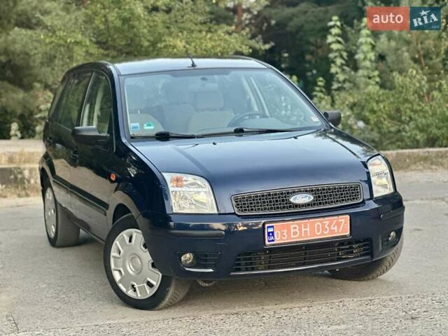 Синій Форд Фьюжен, об'ємом двигуна 1.6 л та пробігом 235 тис. км за 5899 $, фото 2 на Automoto.ua