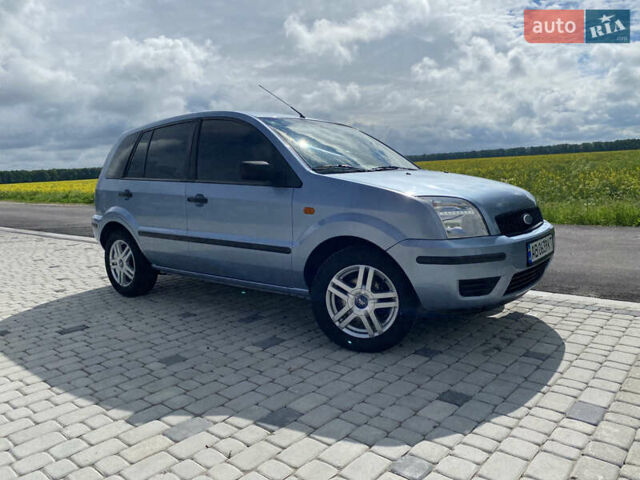 Синий Форд Фьюжн, объемом двигателя 1.4 л и пробегом 219 тыс. км за 3950 $, фото 5 на Automoto.ua