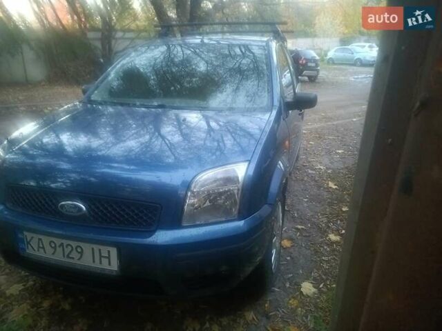 Синій Форд Фьюжен, об'ємом двигуна 1.4 л та пробігом 306 тис. км за 4600 $, фото 5 на Automoto.ua