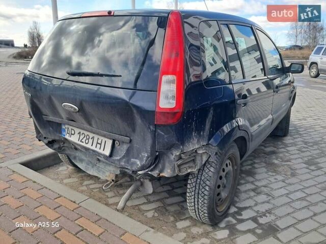 Синий Форд Фьюжн, объемом двигателя 1.39 л и пробегом 228 тыс. км за 2900 $, фото 4 на Automoto.ua