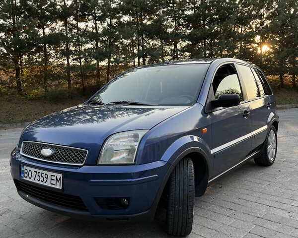 Синий Форд Фьюжн, объемом двигателя 1.6 л и пробегом 269 тыс. км за 6150 $, фото 6 на Automoto.ua