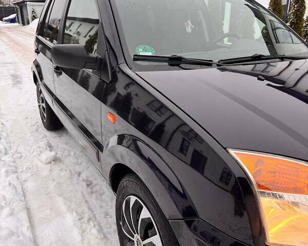 Синий Форд Фьюжн, объемом двигателя 1.39 л и пробегом 238 тыс. км за 4300 $, фото 12 на Automoto.ua