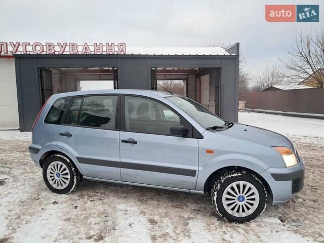 Синий Форд Фьюжн, объемом двигателя 1.4 л и пробегом 215 тыс. км за 4770 $, фото 4 на Automoto.ua