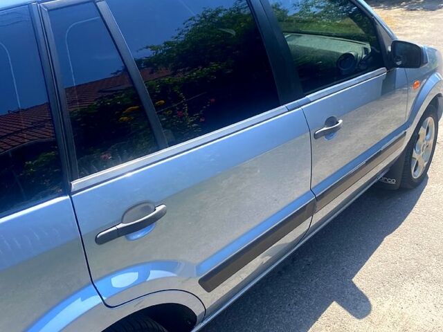 Синій Форд Фьюжен, об'ємом двигуна 1.4 л та пробігом 0 тис. км за 4700 $, фото 2 на Automoto.ua