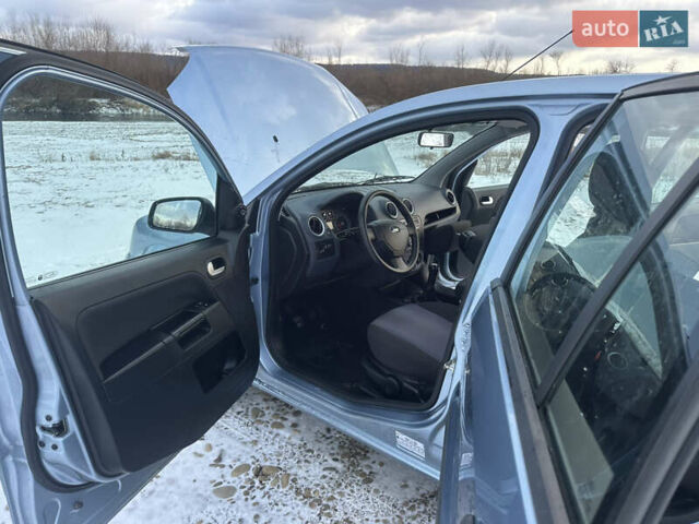 Синій Форд Фьюжен, об'ємом двигуна 1.4 л та пробігом 173 тис. км за 3999 $, фото 24 на Automoto.ua