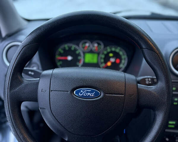 Синій Форд Фьюжен, об'ємом двигуна 1.4 л та пробігом 195 тис. км за 4750 $, фото 120 на Automoto.ua