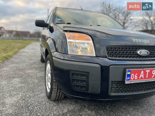 Синий Форд Фьюжн, объемом двигателя 1.6 л и пробегом 184 тыс. км за 4599 $, фото 9 на Automoto.ua