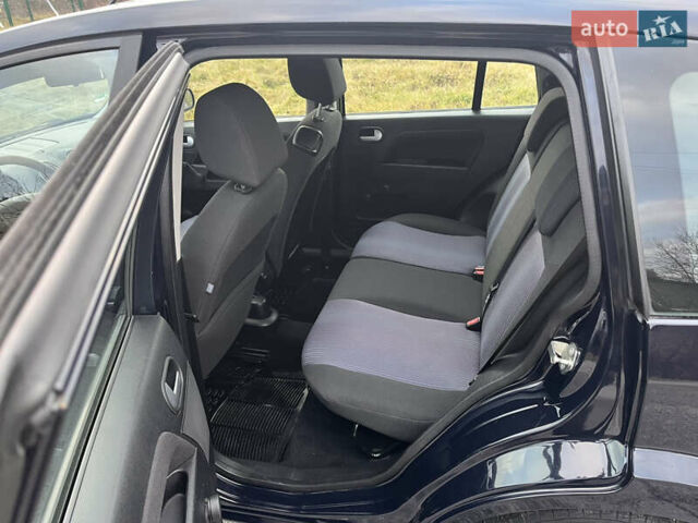 Синий Форд Фьюжн, объемом двигателя 1.6 л и пробегом 184 тыс. км за 4599 $, фото 22 на Automoto.ua