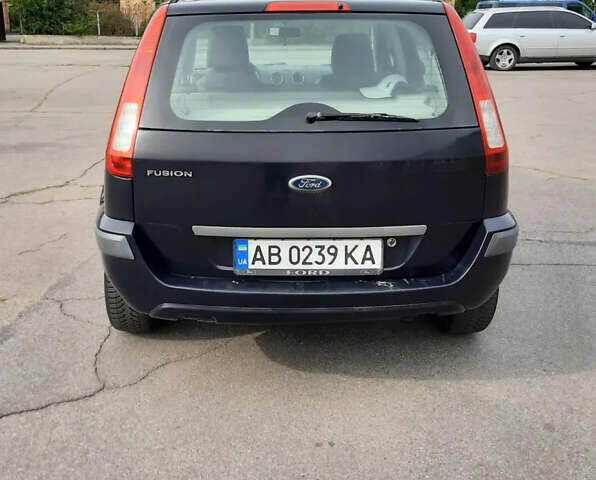 Синій Форд Фьюжен, об'ємом двигуна 1.39 л та пробігом 175 тис. км за 3950 $, фото 3 на Automoto.ua