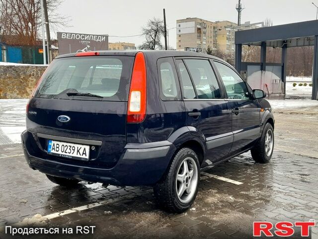 Синий Форд Фьюжн, объемом двигателя 1.4 л и пробегом 1730 тыс. км за 3999 $, фото 3 на Automoto.ua