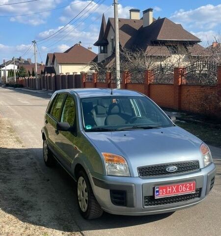 Синий Форд Фьюжн, объемом двигателя 1.2 л и пробегом 200 тыс. км за 4900 $, фото 4 на Automoto.ua