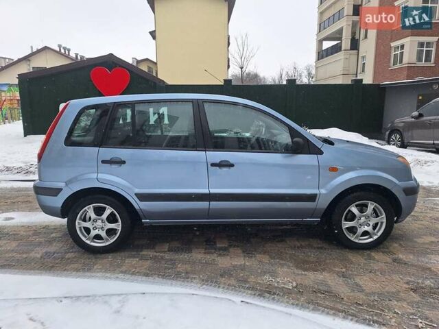 Синий Форд Фьюжн, объемом двигателя 1.4 л и пробегом 119 тыс. км за 4750 $, фото 13 на Automoto.ua