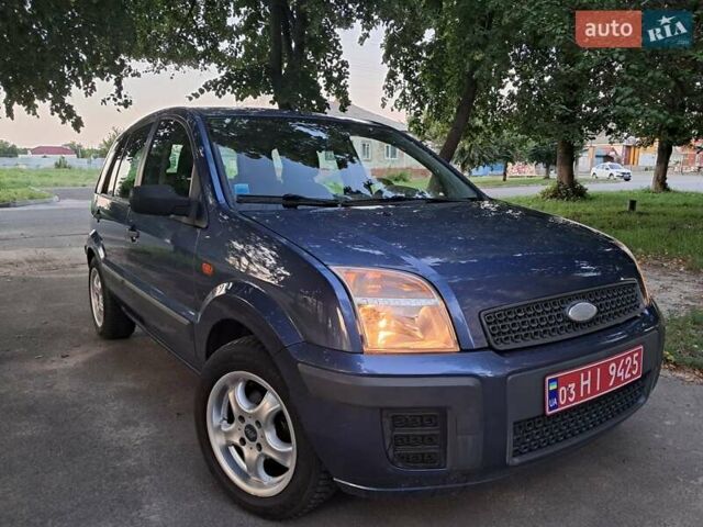 Синій Форд Фьюжен, об'ємом двигуна 1.4 л та пробігом 189 тис. км за 4699 $, фото 1 на Automoto.ua