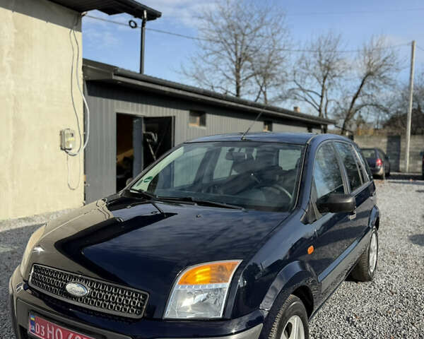 Синій Форд Фьюжен, об'ємом двигуна 1.4 л та пробігом 188 тис. км за 4900 $, фото 6 на Automoto.ua