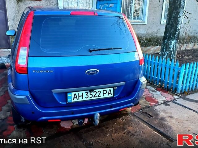 Синій Форд Фьюжен, об'ємом двигуна 1.4 л та пробігом 106 тис. км за 6150 $, фото 3 на Automoto.ua