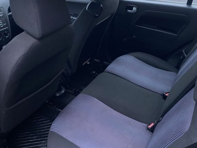 Синій Форд Фьюжен, об'ємом двигуна 0 л та пробігом 227 тис. км за 3900 $, фото 6 на Automoto.ua