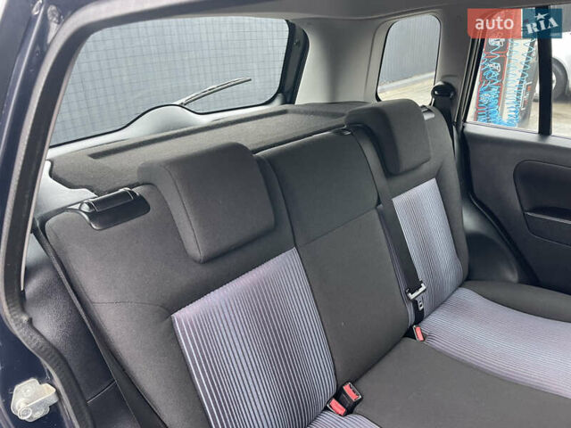 Синий Форд Фьюжн, объемом двигателя 1.4 л и пробегом 220 тыс. км за 4300 $, фото 18 на Automoto.ua