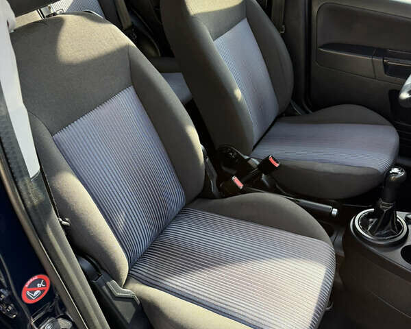 Синій Форд Фьюжен, об'ємом двигуна 1.4 л та пробігом 188 тис. км за 4900 $, фото 117 на Automoto.ua