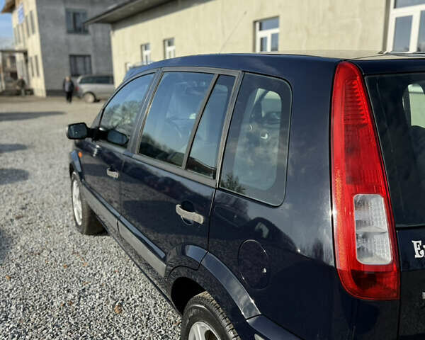 Синій Форд Фьюжен, об'ємом двигуна 1.4 л та пробігом 188 тис. км за 4900 $, фото 23 на Automoto.ua