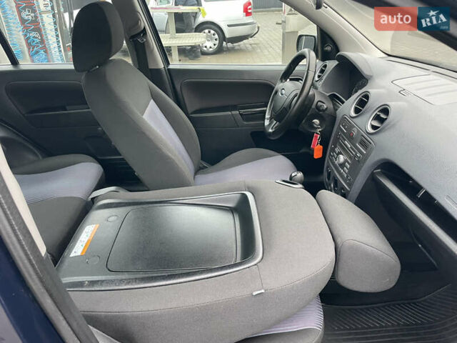 Синий Форд Фьюжн, объемом двигателя 1.4 л и пробегом 220 тыс. км за 4300 $, фото 30 на Automoto.ua