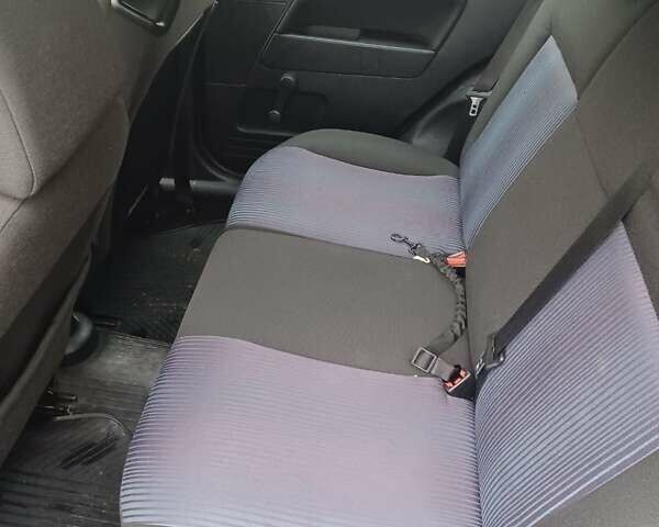 Синій Форд Фьюжен, об'ємом двигуна 1.39 л та пробігом 225 тис. км за 4200 $, фото 8 на Automoto.ua