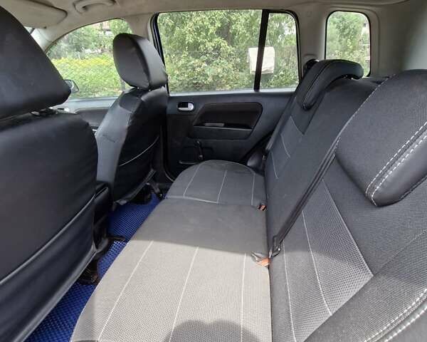 Синий Форд Фьюжн, объемом двигателя 1.4 л и пробегом 130 тыс. км за 4400 $, фото 29 на Automoto.ua