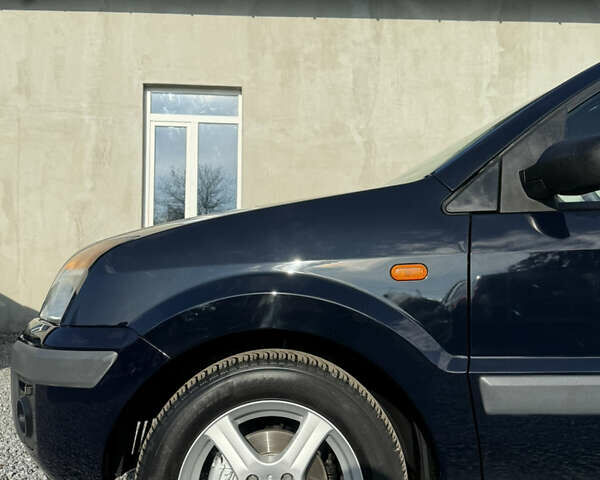 Синій Форд Фьюжен, об'ємом двигуна 1.4 л та пробігом 188 тис. км за 4900 $, фото 60 на Automoto.ua