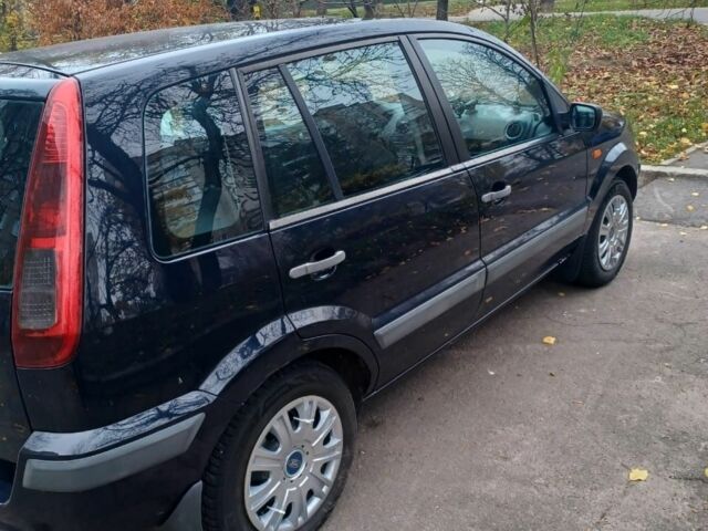 Синій Форд Фьюжен, об'ємом двигуна 1.4 л та пробігом 220 тис. км за 4000 $, фото 1 на Automoto.ua